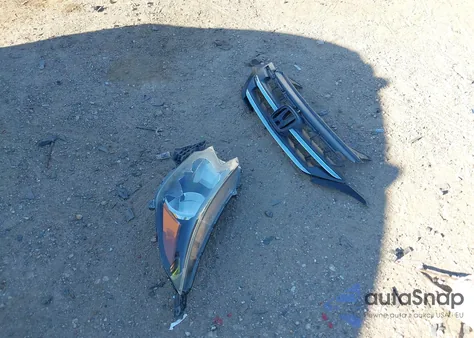 2013 Honda Cr-V Lx z USA, uszkodzony, nr VIN 5J6RM3H34DL038406